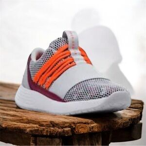 UNDER ARMOUR | Shoes